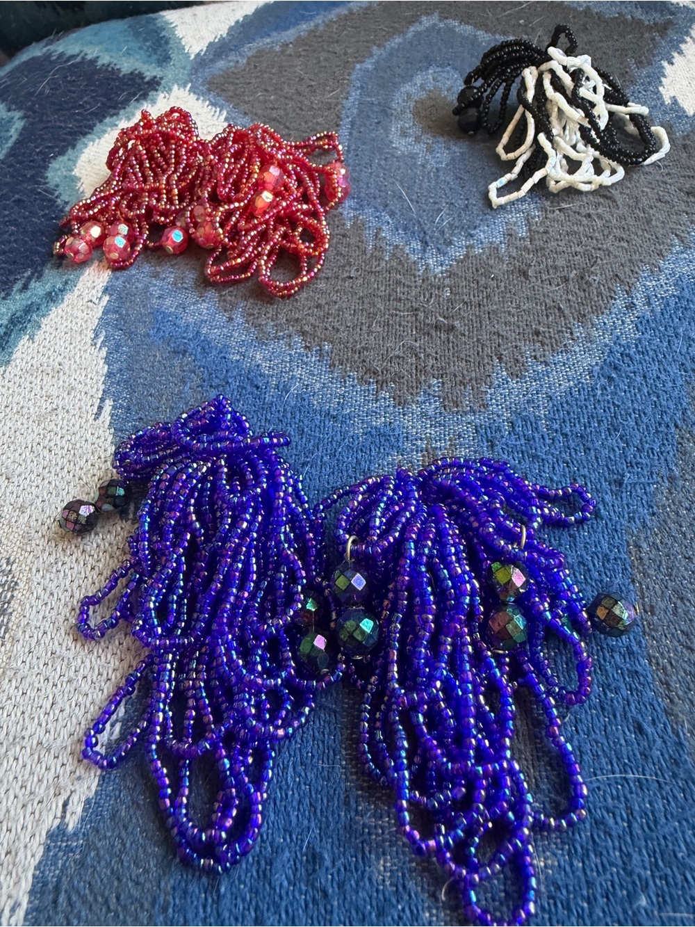 Vintage costume Beaded Fringe Earrings - Red, Black/White, Royal Blue - Picture 2 of 9